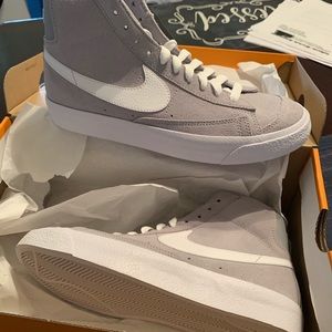 Mens 6.5 Nike blazer BRAND NEW